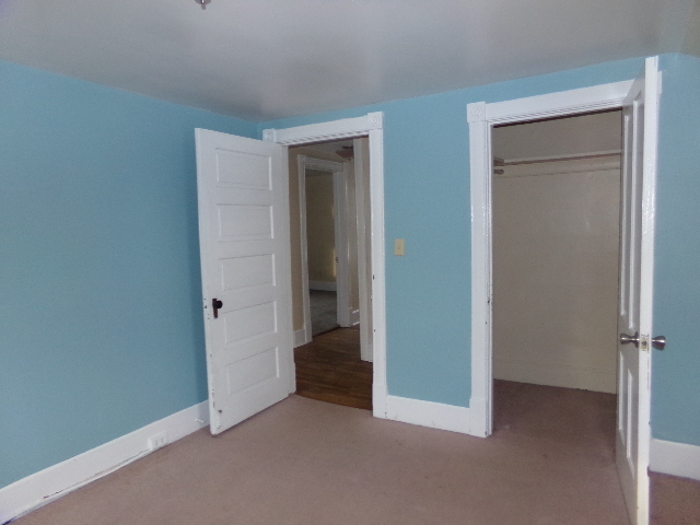403 W Water St, Kankakee, IL 60901 photo 10