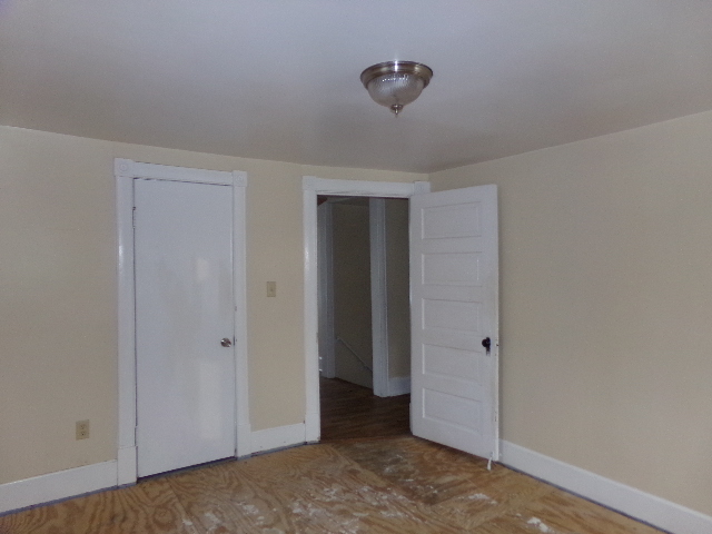 403 W Water St, Kankakee, IL 60901 photo 11