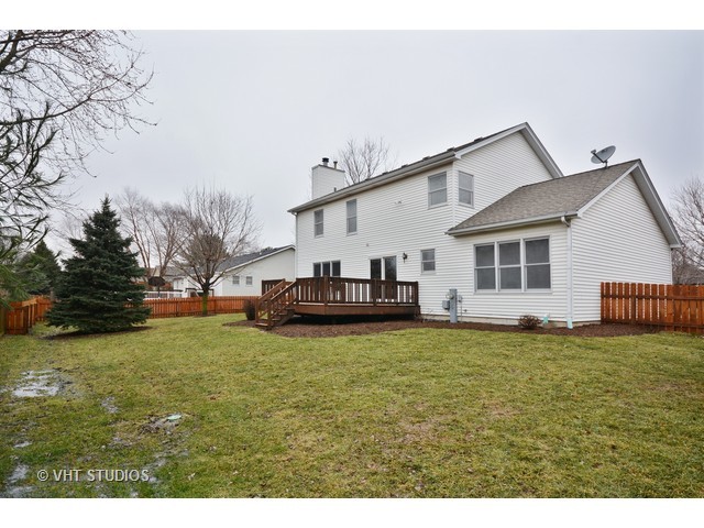 525 Maple Ave, Elburn, IL 60119 photo 10