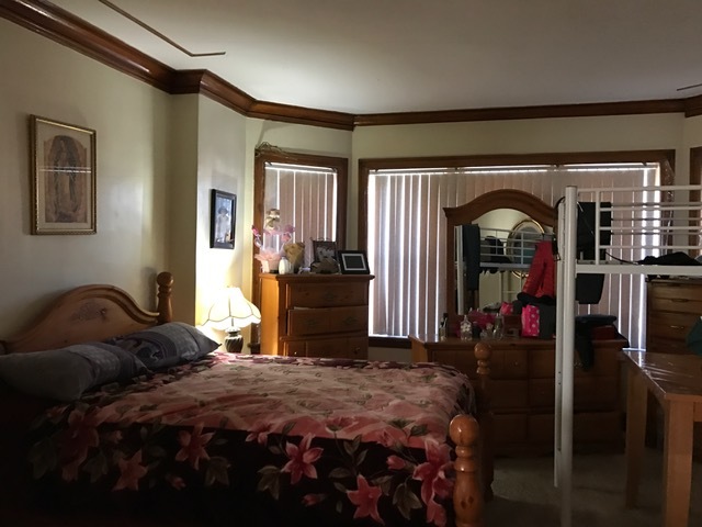 5759 S Artesian Ave, Chicago, IL 60629 photo 3