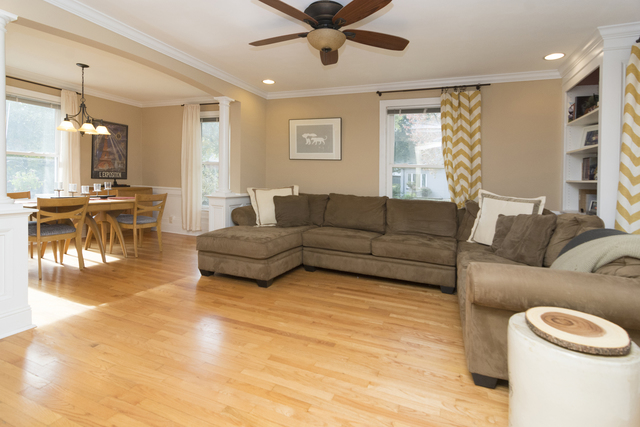 1015 W Healey St, Champaign, IL 61821 photo 3