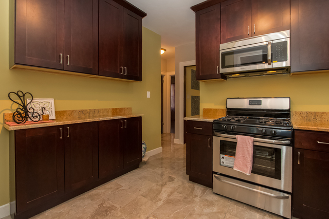 3703 W 64th Pl, Chicago, IL 60629 photo 18