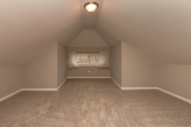3703 W 64th Pl, Chicago, IL 60629 photo 4