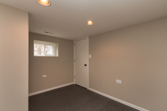 3703 W 64th Pl, Chicago, IL 60629 photo 11