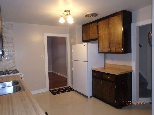 2435 178th St, Lansing, IL 60438 photo 9