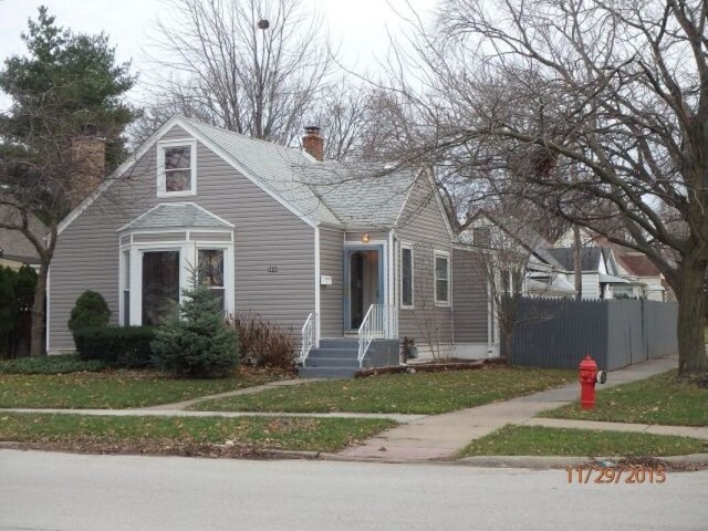 2435 178th St, Lansing, IL 60438 photo 2