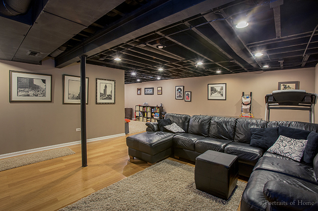 6000 Irene Dr, Hoffman Estates, IL 60192 photo 21