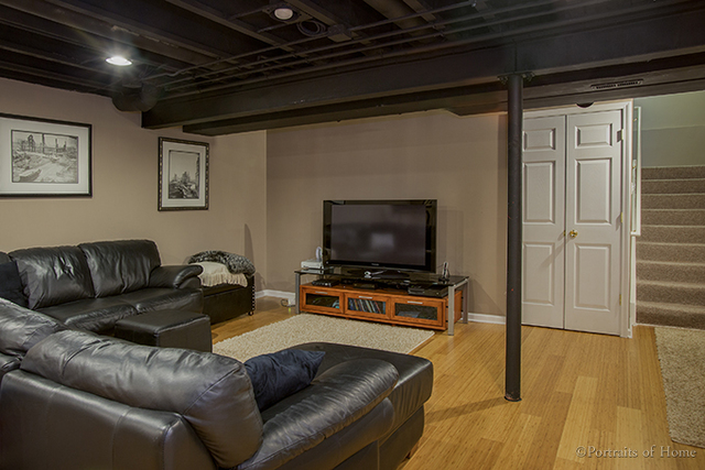 6000 Irene Dr, Hoffman Estates, IL 60192 photo 19