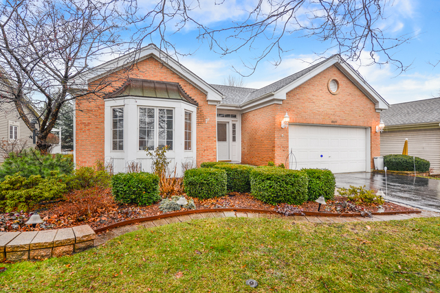 669 Golfers Ln, Bartlett, IL 60103 photo 1