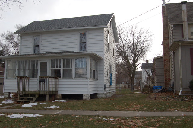 3 E 1st St, Mount Morris, IL 61054 photo 3