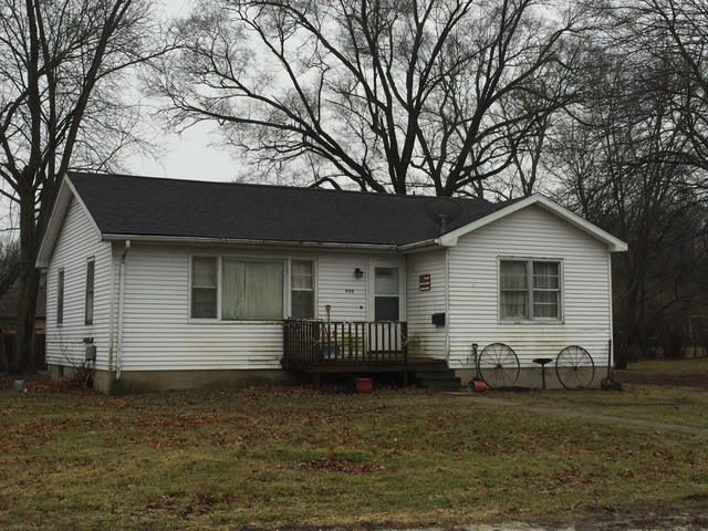 930 E Patton St, Paxton, IL 60957 photo 1