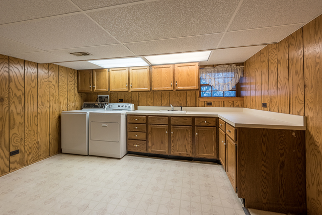 2203 Stonegate Ln, Wheaton, IL 60189 photo 23