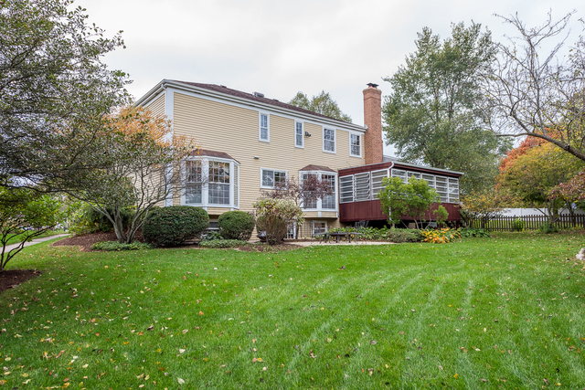 2203 Stonegate Ln, Wheaton, IL 60189 photo 24