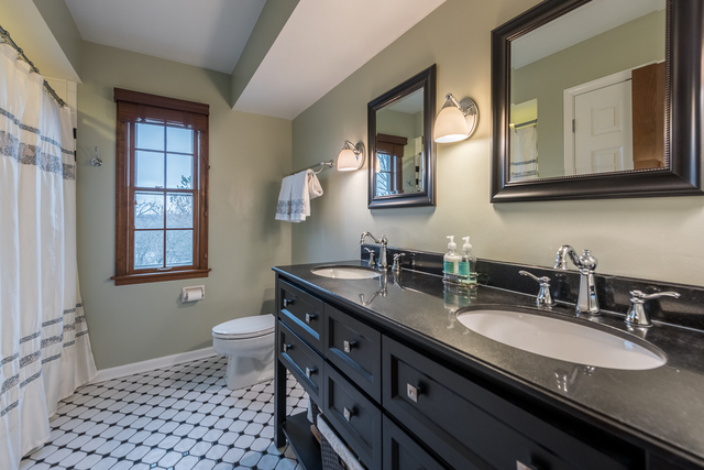 2203 Stonegate Ln, Wheaton, IL 60189 photo 21