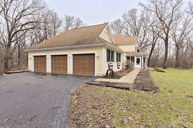 2605 Stilling Ln, Mchenry, IL 60050 photo 23