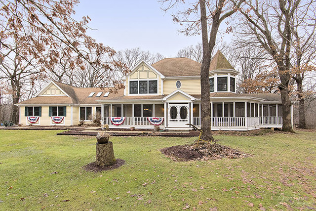 2605 Stilling Ln, Mchenry, IL 60050 photo 1