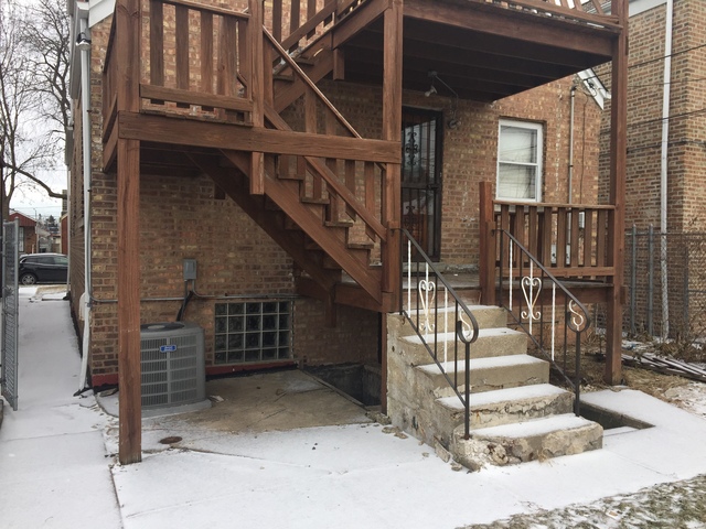 7326 S Artesian Ave, Chicago, IL 60629 photo 2