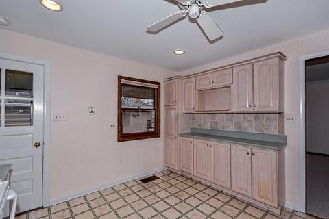 3503 Campbell St, Rolling Meadows, IL 60008 photo 6