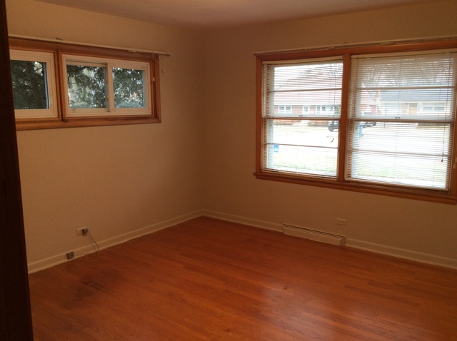 837 S Spring Rd, Elmhurst, IL 60126 photo 10