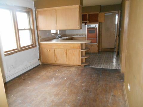 7319 S Artesian Ave, Chicago, IL 60629 photo 7
