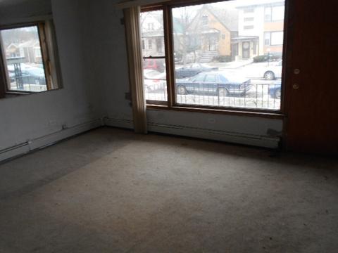 7319 S Artesian Ave, Chicago, IL 60629 photo 3