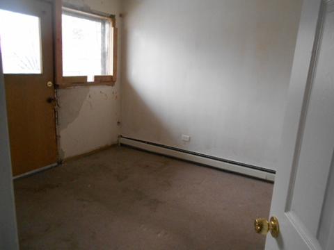 7319 S Artesian Ave, Chicago, IL 60629 photo 16