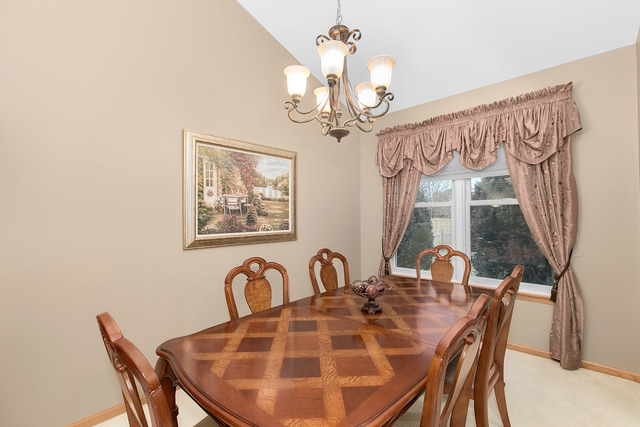 11455 S Preakness Dr, Plainfield, IL 60585 photo 8