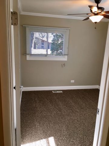 1850 Ashley Rd, Hoffman Estates, IL 60169 photo 17