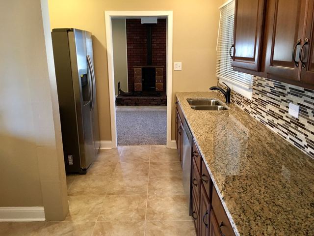 1850 Ashley Rd, Hoffman Estates, IL 60169 photo 9