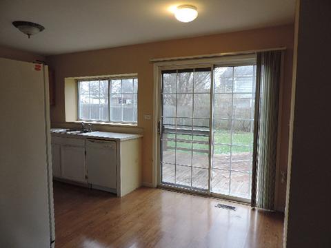 3126 Gresham Ln W, Aurora, IL 60504 photo 9