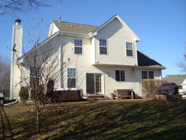 1810 Sergeant Ln, Plainfield, IL 60586 photo 2