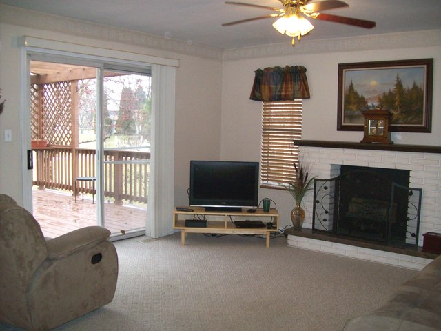 996 Georgian Pl, Bartlett, IL 60103 photo 7