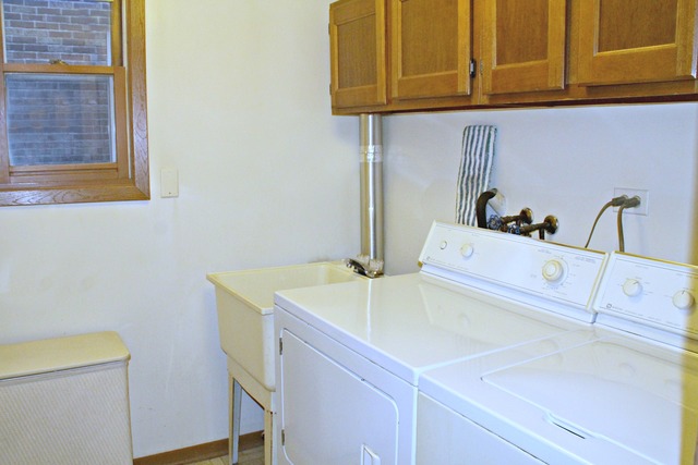 1489 S 4th Ave, Des Plaines, IL 60018 photo 16