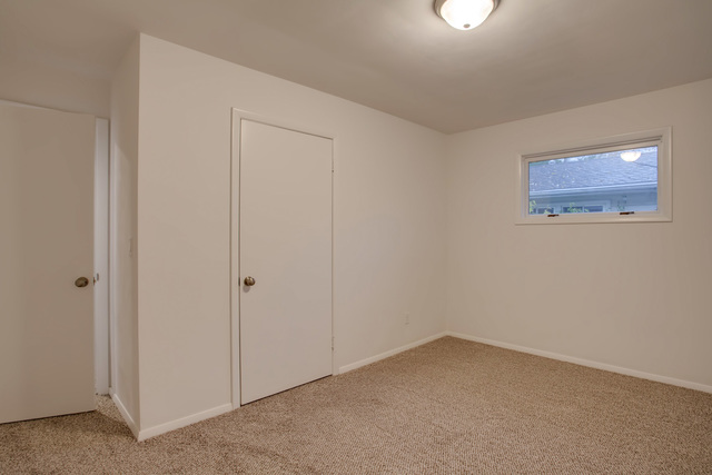 1601 Jeanne St, Champaign, IL 61821 photo 12