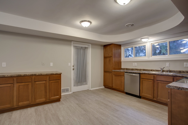 1601 Jeanne St, Champaign, IL 61821 photo 6