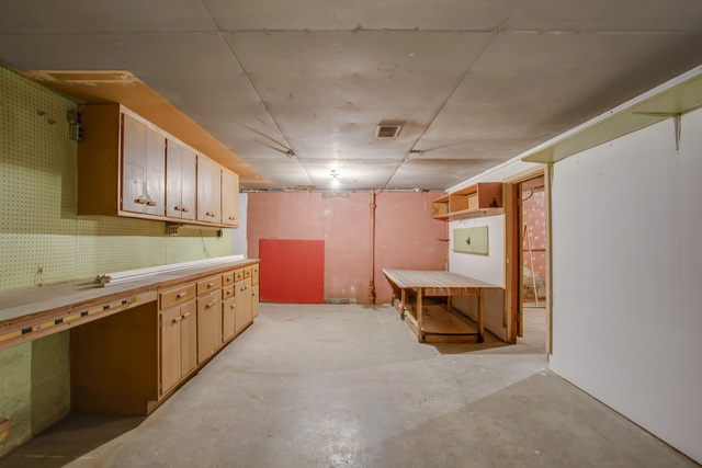 1601 Jeanne St, Champaign, IL 61821 photo 16