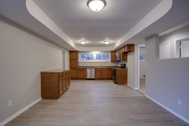 1601 Jeanne St, Champaign, IL 61821 photo 5