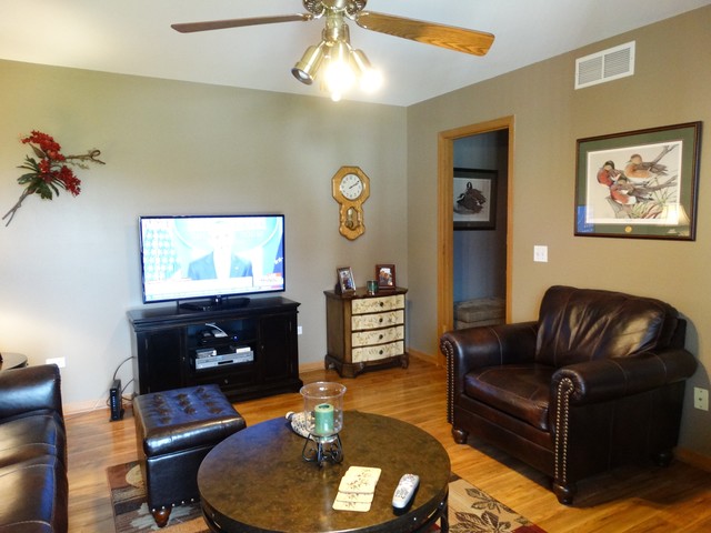 715 Macgregor Rd, Lockport, IL 60441 photo 12