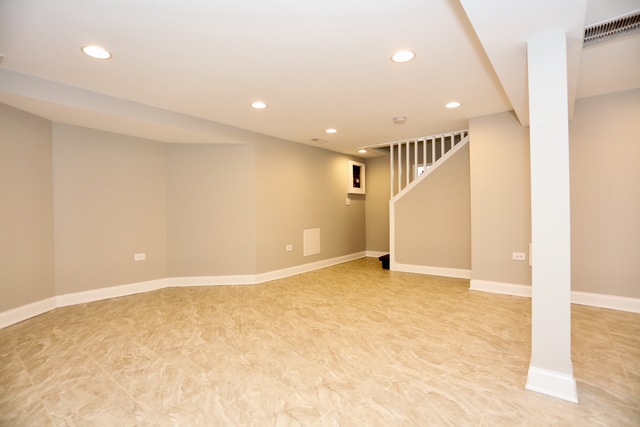 1322 E 89th Pl, Chicago, IL 60619 photo 12