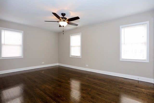1322 E 89th Pl, Chicago, IL 60619 photo 9