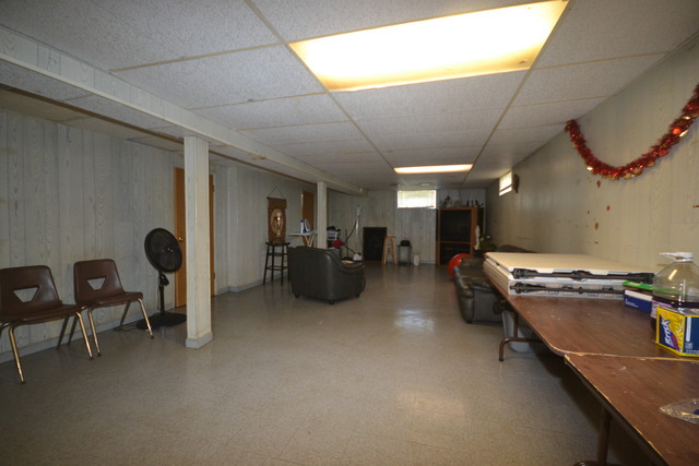 51 E 124th Pl, Chicago, IL 60628 photo 14
