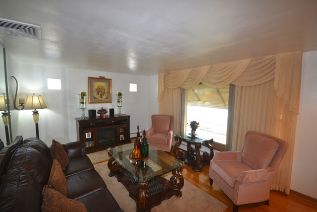 51 E 124th Pl, Chicago, IL 60628 photo 7