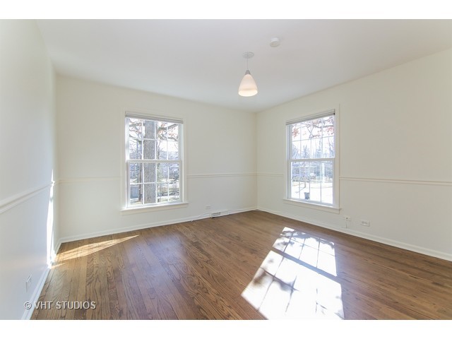 910 Gordon Ter, Winnetka, IL 60093 photo 11
