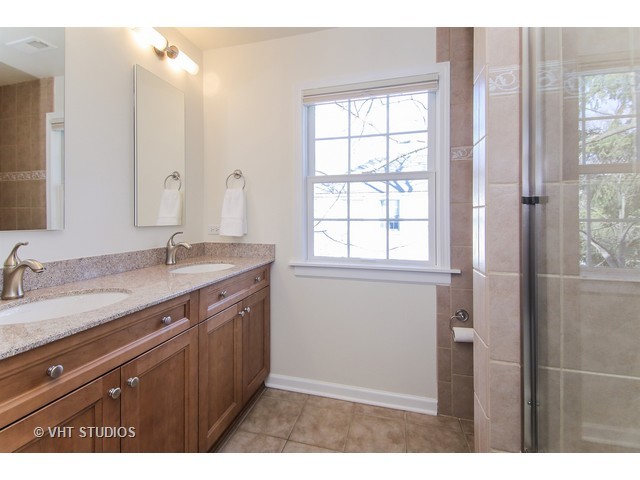 910 Gordon Ter, Winnetka, IL 60093 photo 15