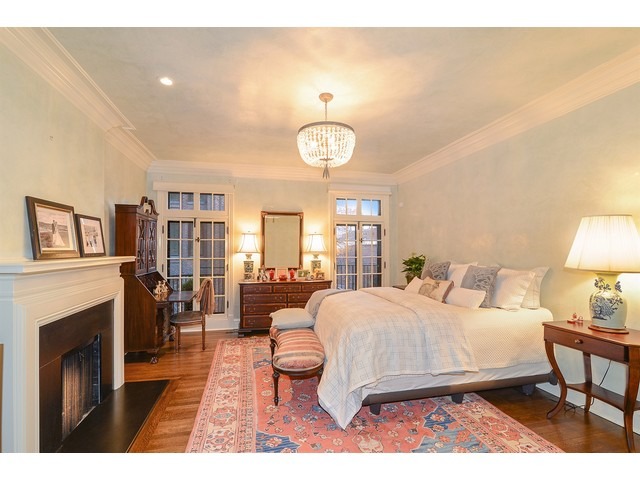 21 Elm St #2C, Chicago, IL 60611 photo 9