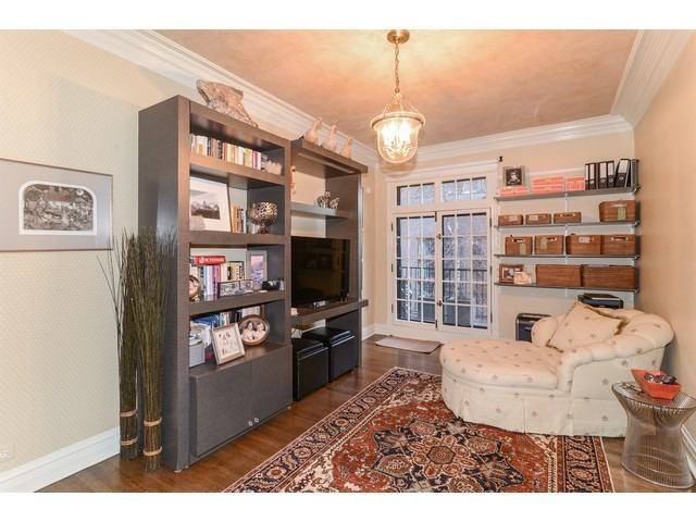 21 Elm St #2C, Chicago, IL 60611 photo 13