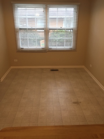 191 Thompson Dr, Wheaton, IL 60189 photo 4