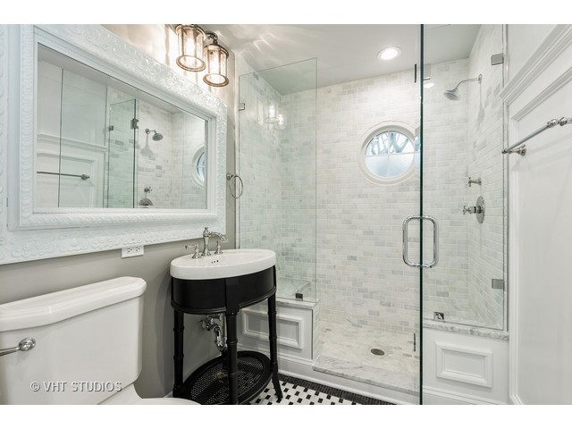 1047 Forest Ave, Evanston, IL 60202 photo 18