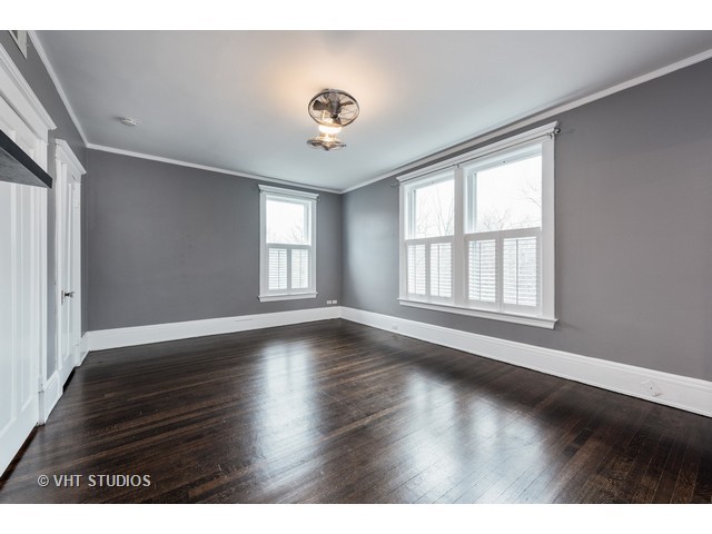 1047 Forest Ave, Evanston, IL 60202 photo 15