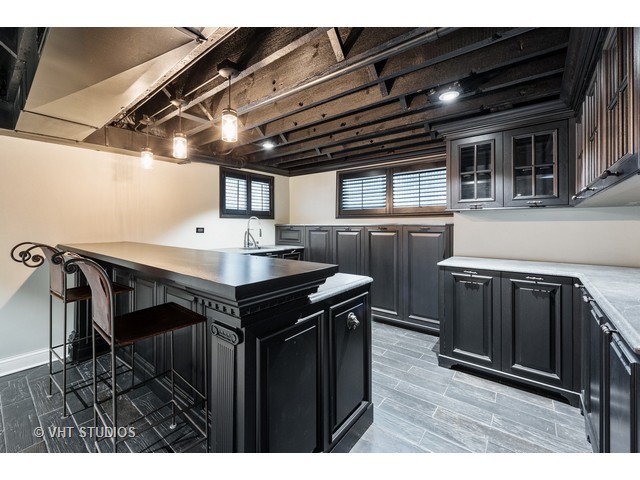 1047 Forest Ave, Evanston, IL 60202 photo 24